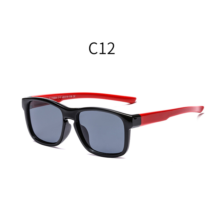 C12