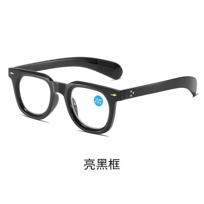 C1 Shiny black