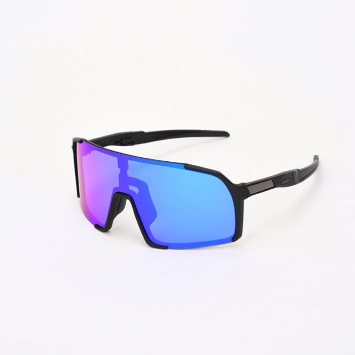 C22 Single glasses as photo